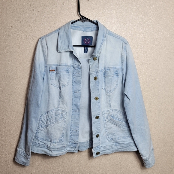 Isaac Mizrahi Jackets & Blazers - Isaac MizrahiBlue  Women's TRUE DENIM Jean Jacket with Patch Pockets Size 8